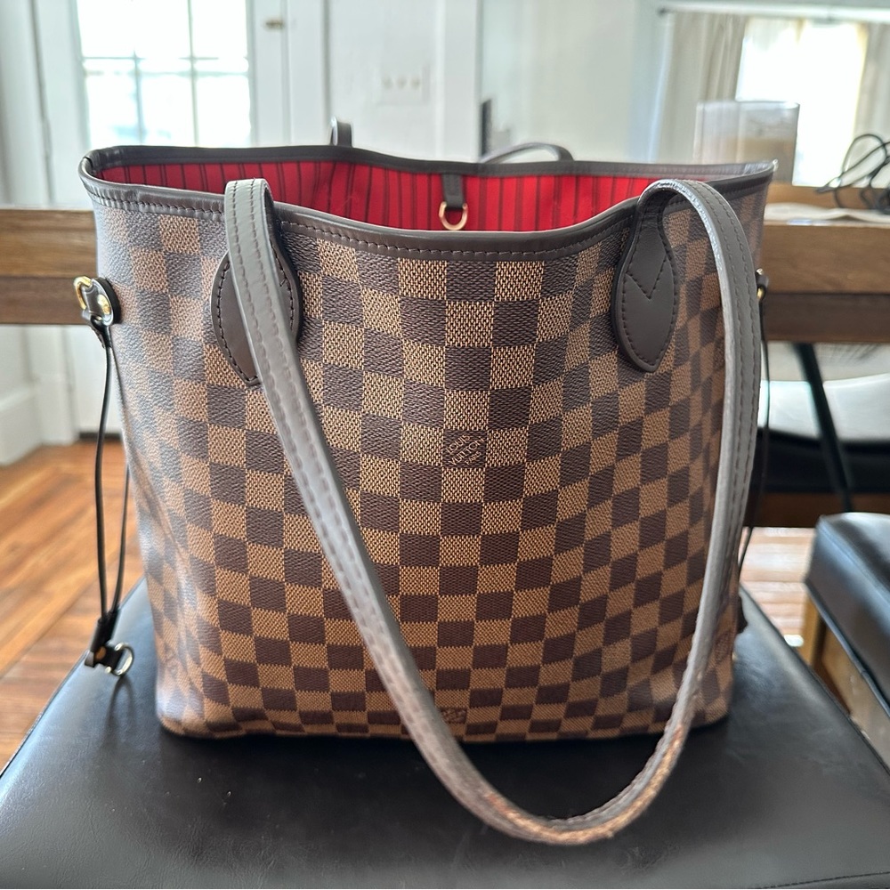 Louis Vuitton Neverfull Damier